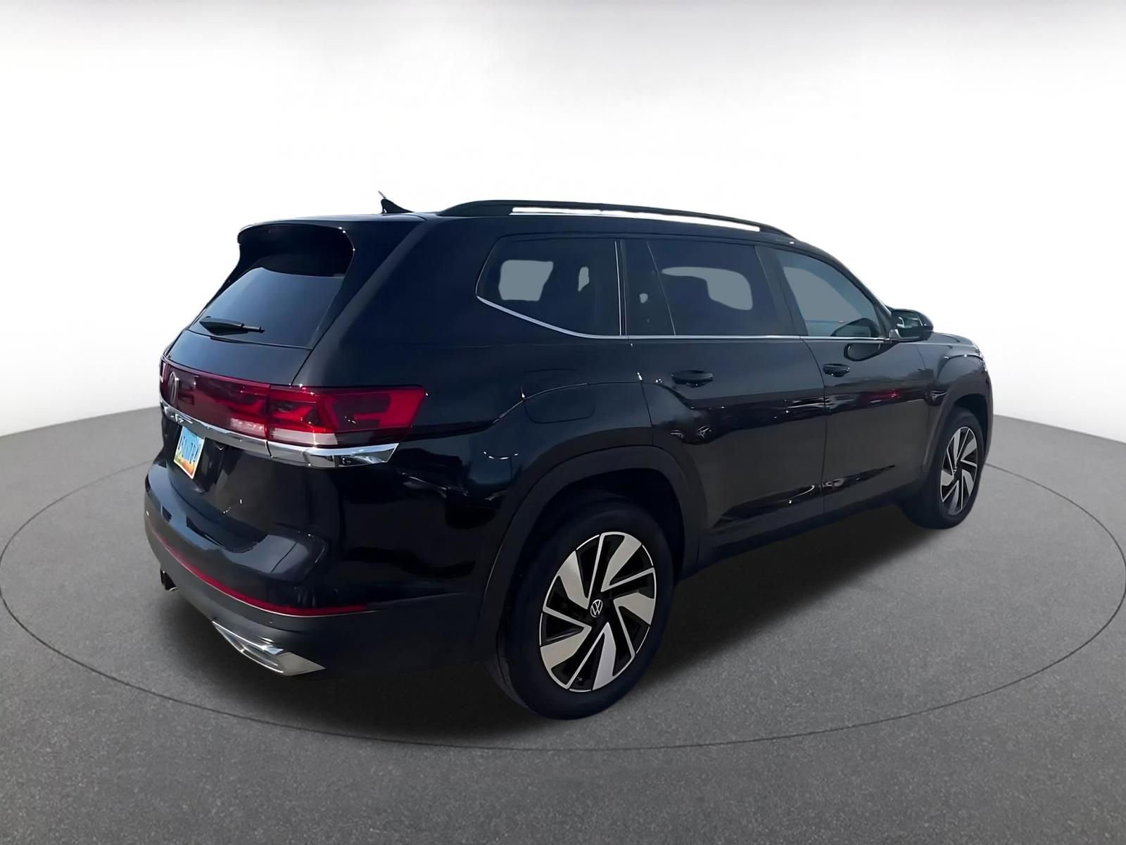 Thumbnail: 2025 Volkswagen Atlas - 15