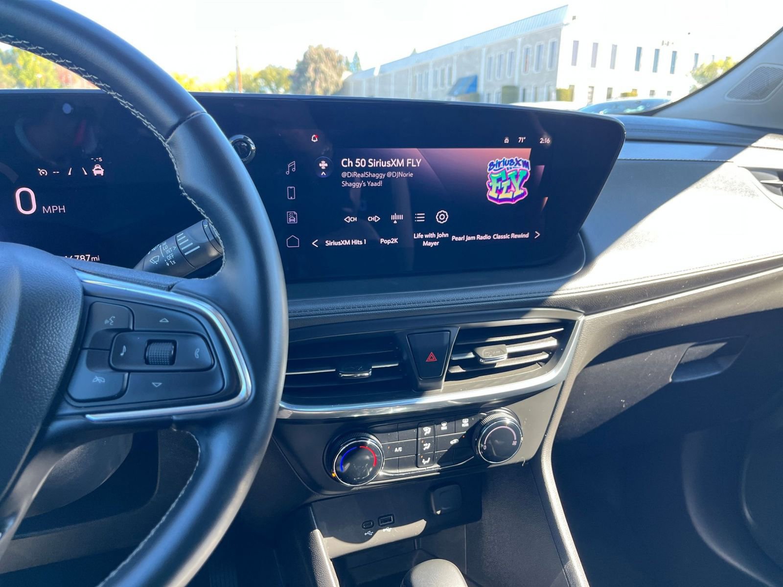 Thumbnail: 2025 Buick Encore GX - 18