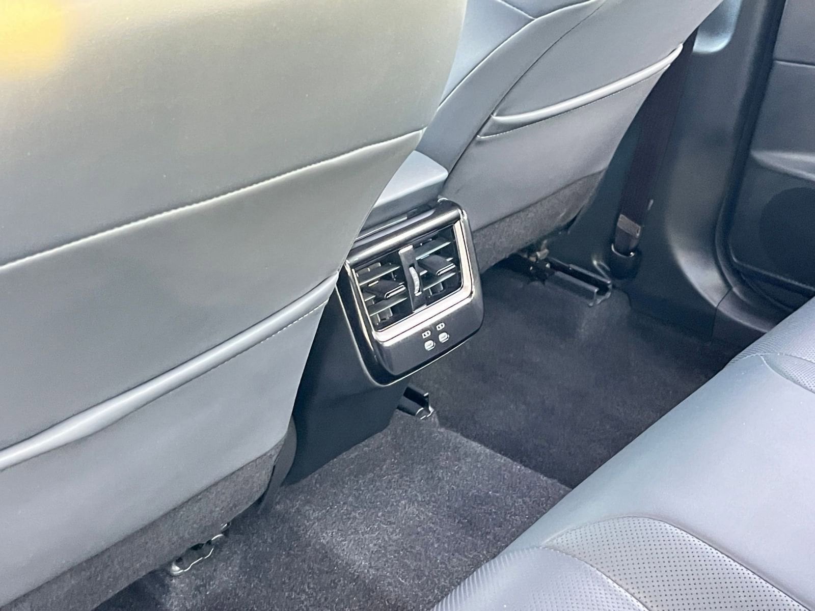 Thumbnail: 2025 Toyota Crown - 31