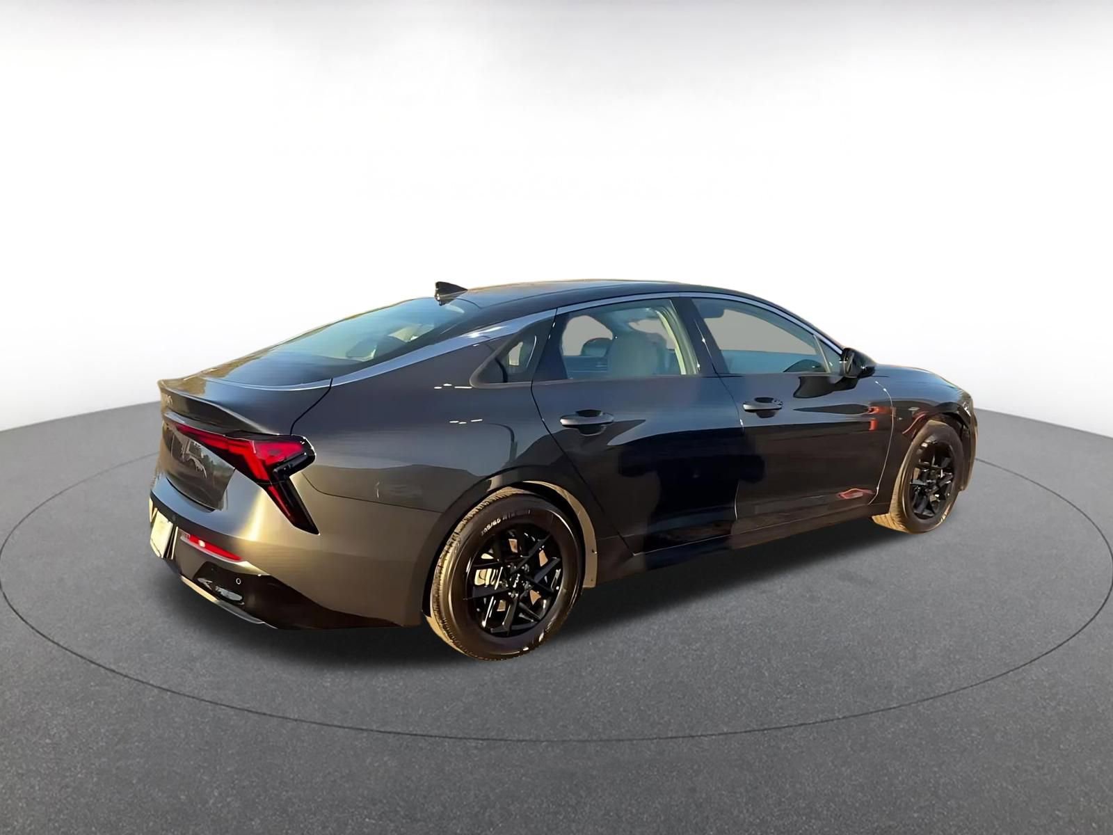 Thumbnail: 2025 Kia K5 - 14