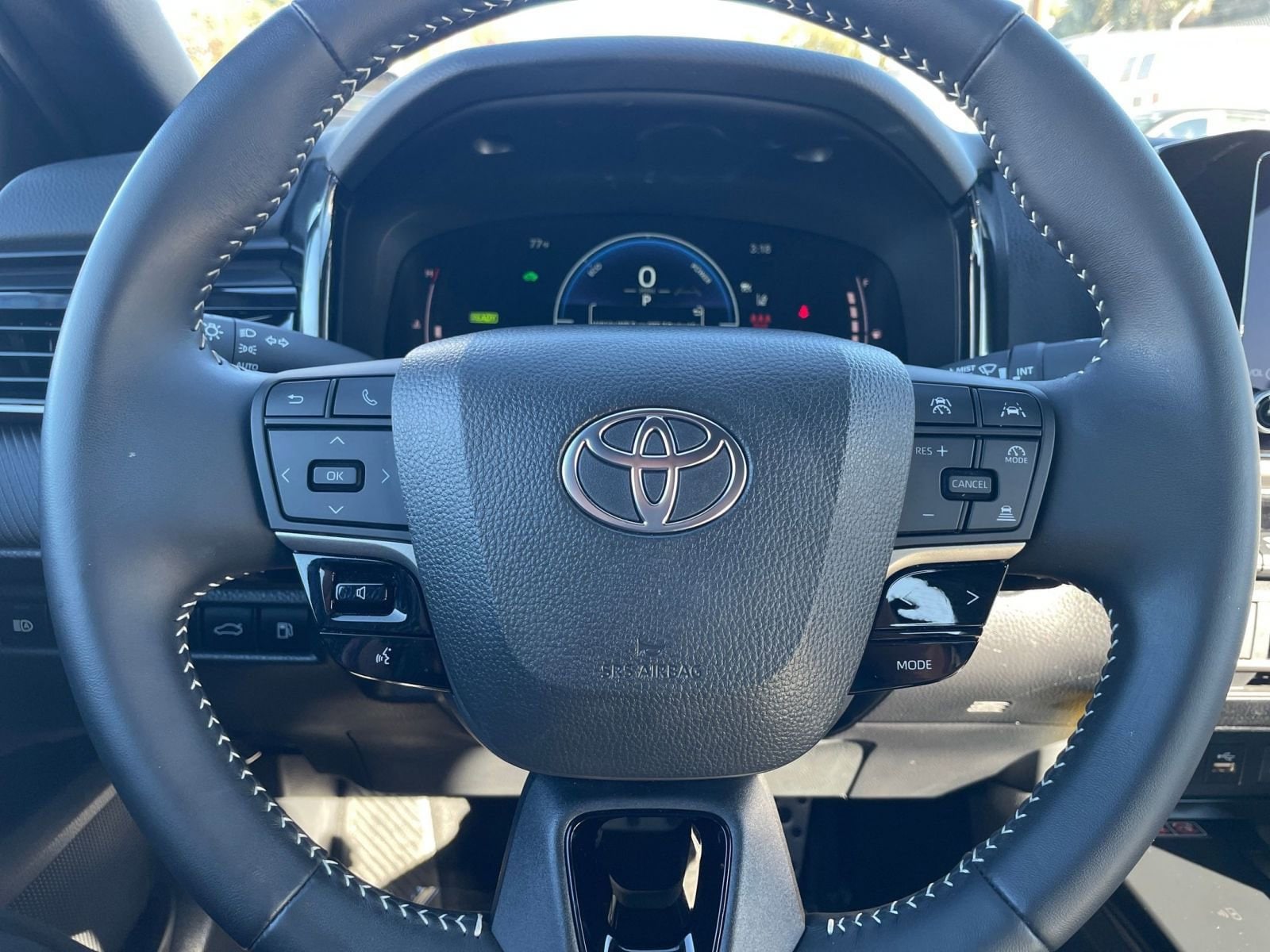 Thumbnail: 2025 Toyota Camry - 28