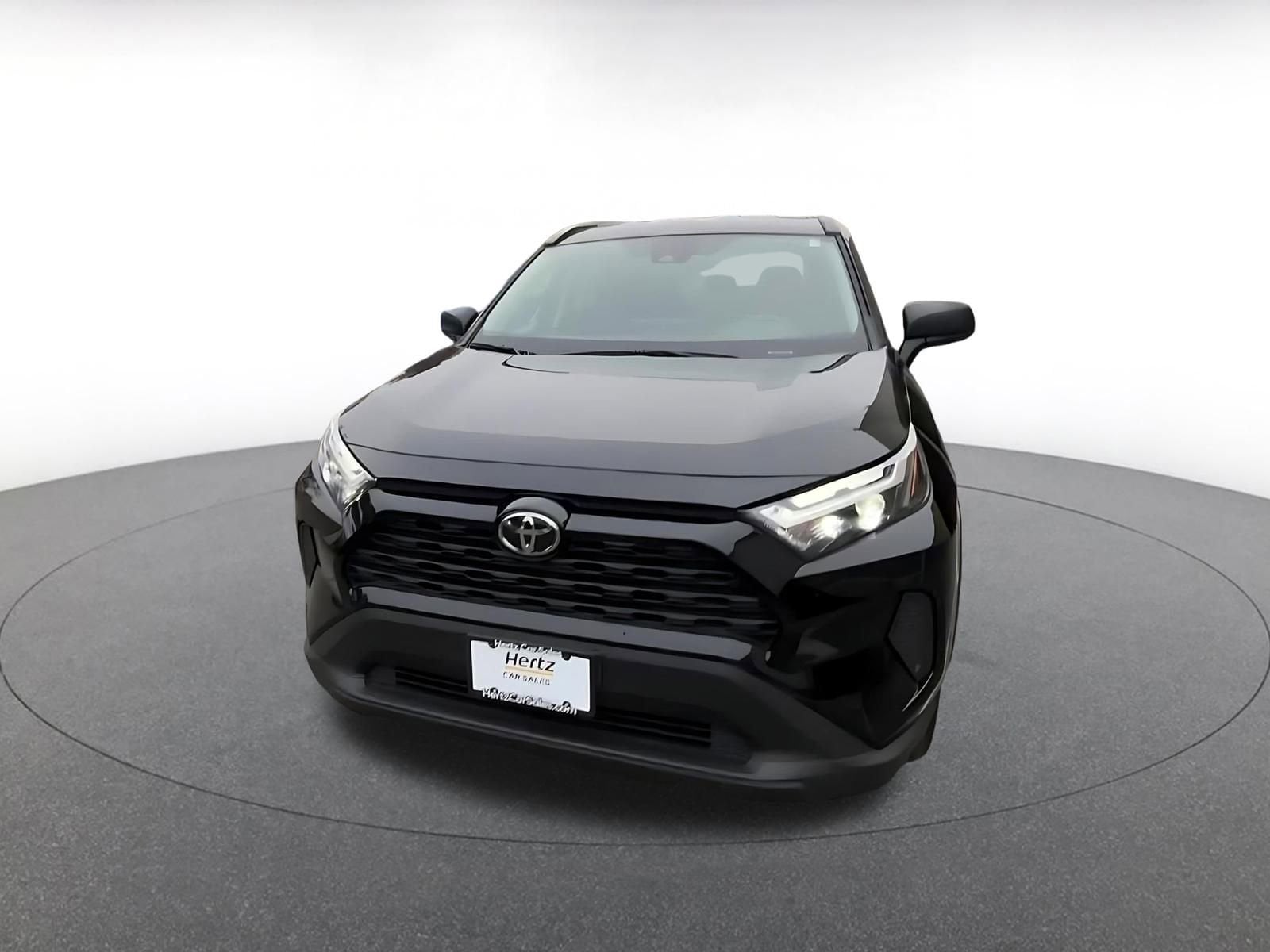 Thumbnail: 2025 Toyota RAV4 - 7