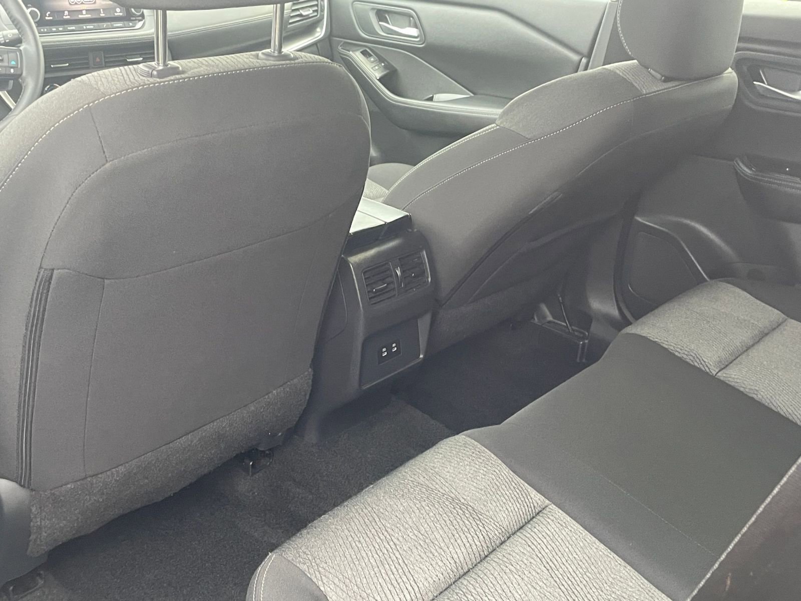 Thumbnail: 2025 Nissan Rogue - 23