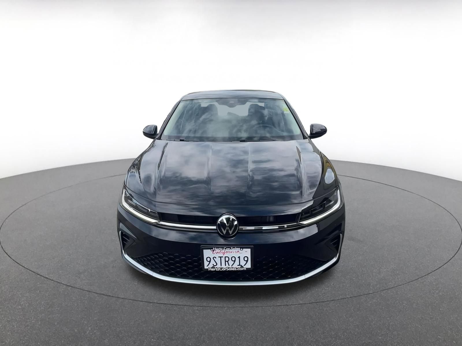 Thumbnail: 2025 Volkswagen Jetta - 4