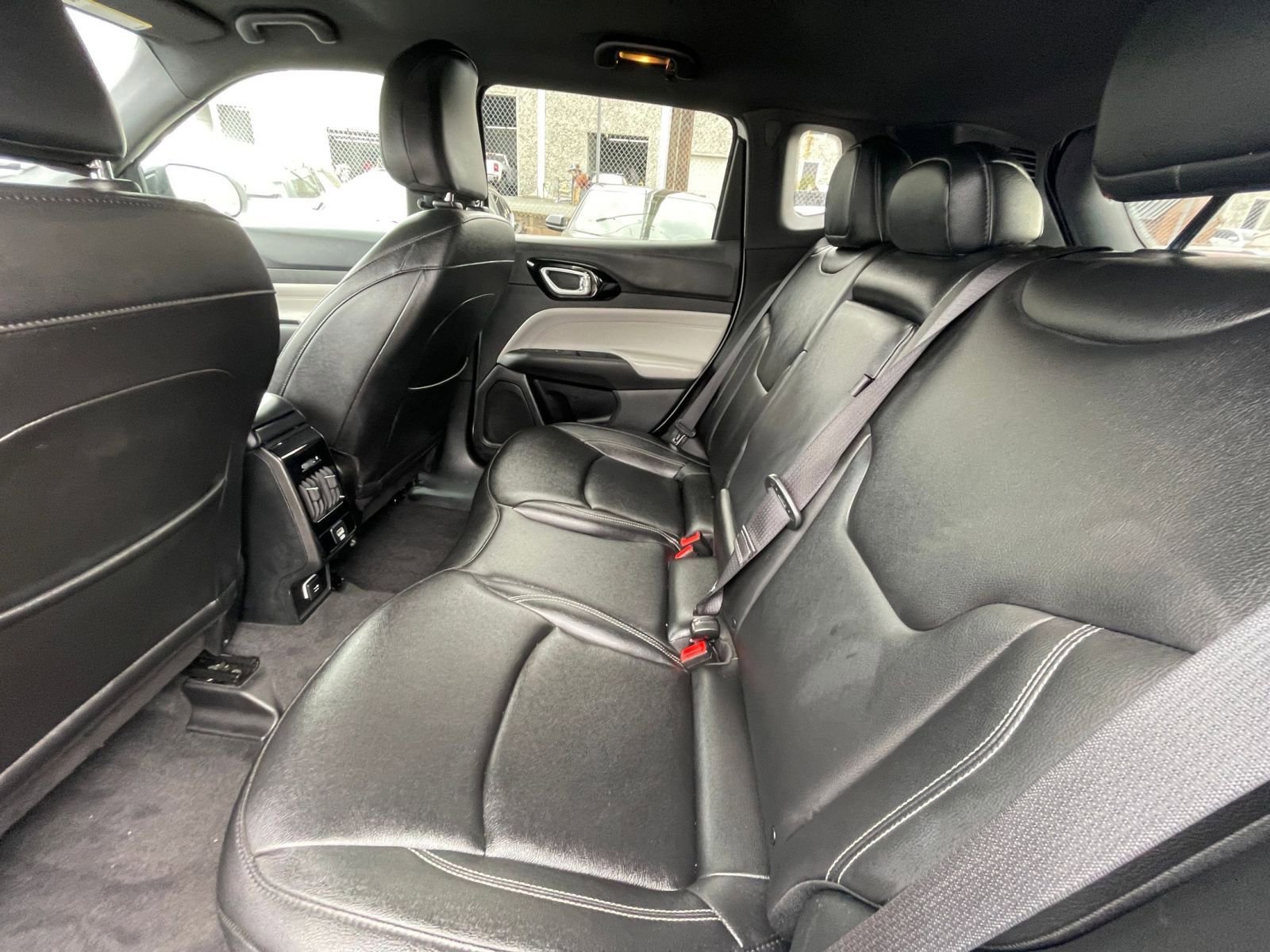 Thumbnail: 2025 Jeep Compass - 27