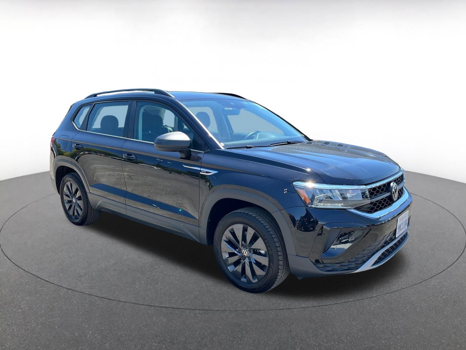 Thumbnail: 2024 Volkswagen Taos - 1