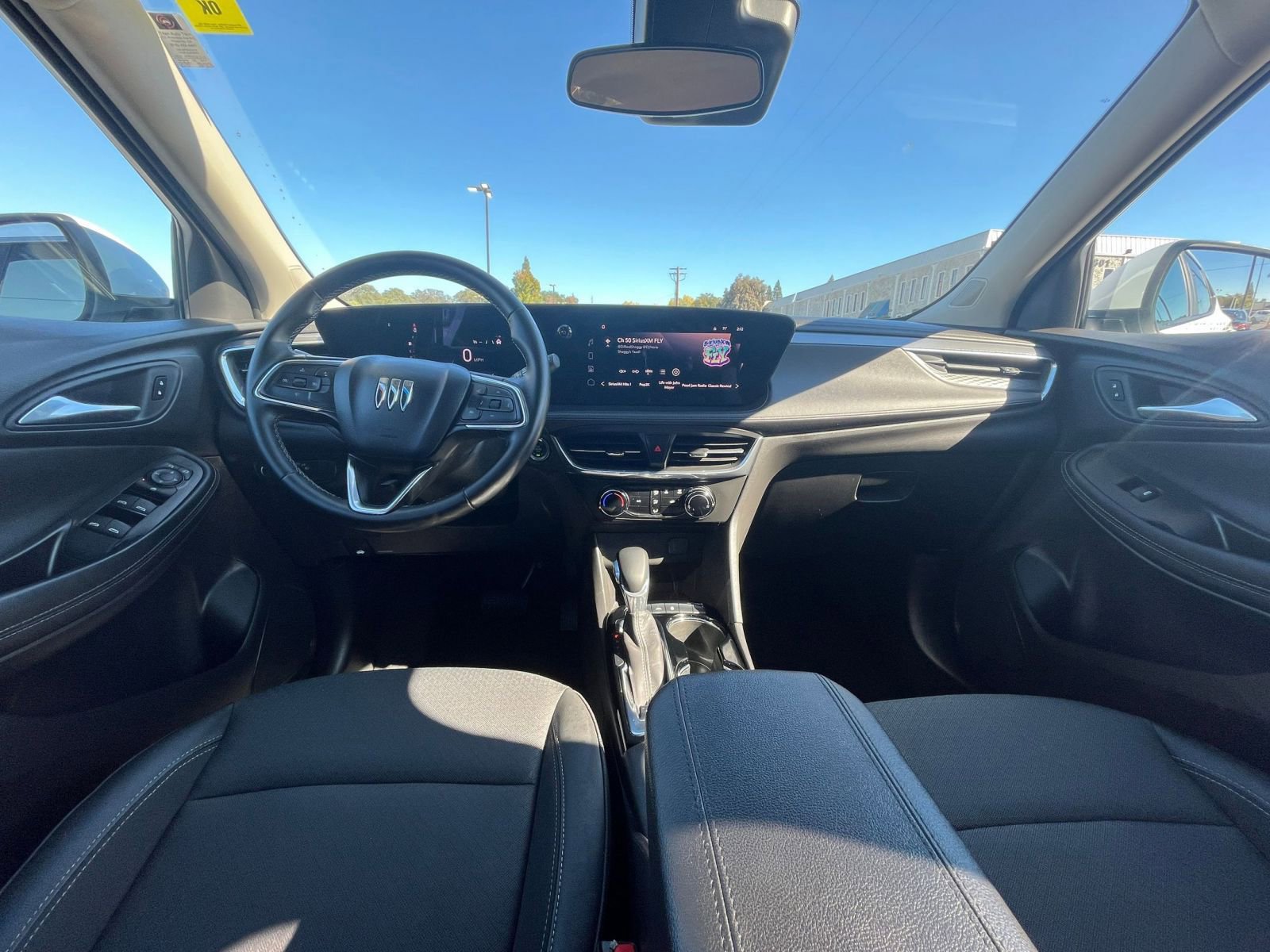 Thumbnail: 2025 Buick Encore GX - 31