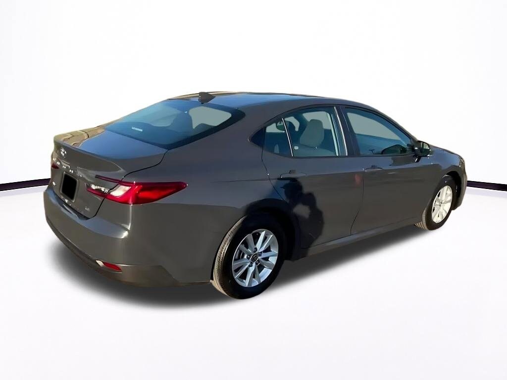 Thumbnail: 2025 Toyota Camry - 14