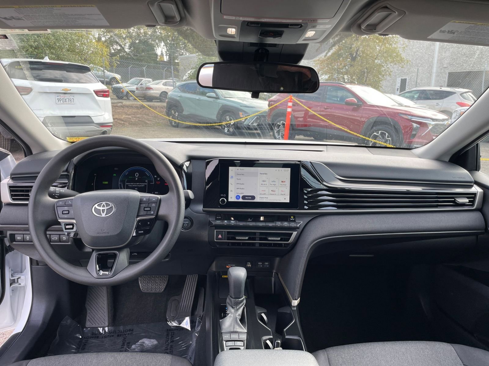 Thumbnail: 2025 Toyota Camry - 32