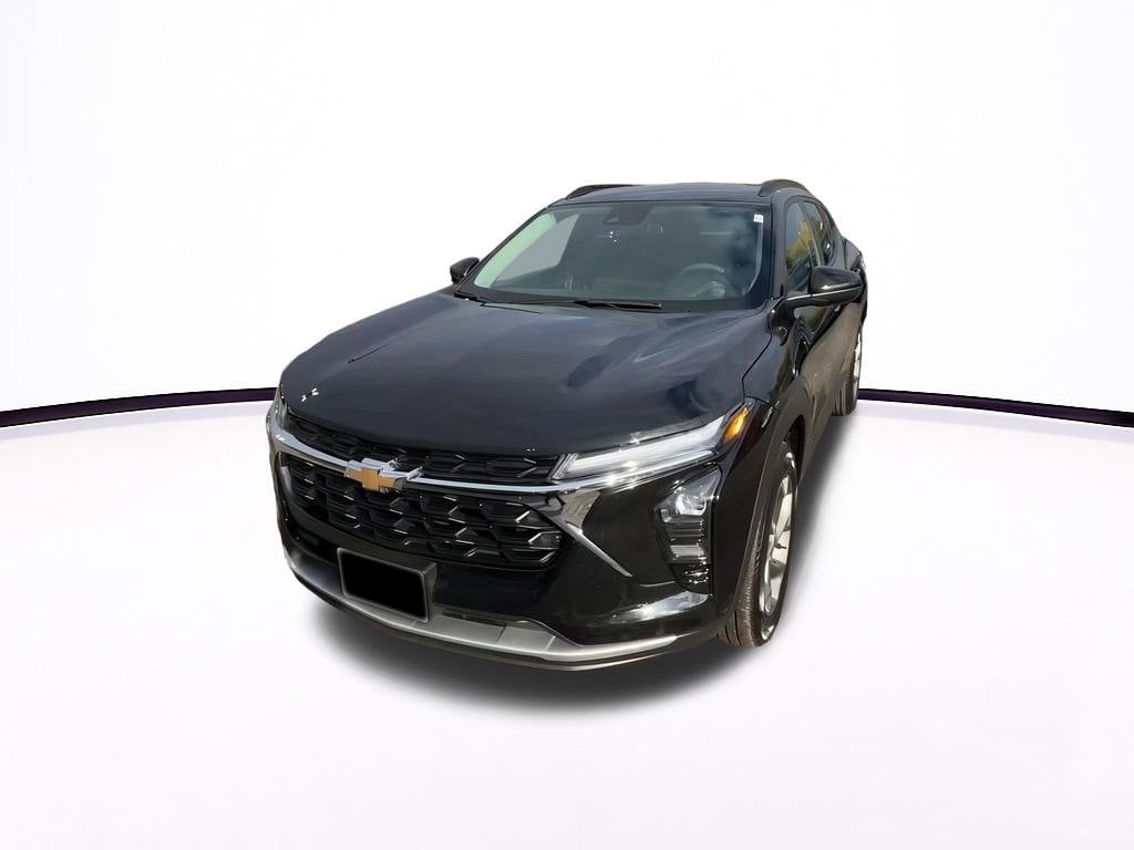 Thumbnail: 2025 Chevrolet Trax - 7