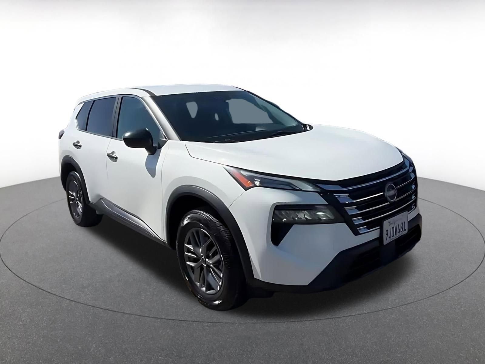 Thumbnail: 2024 Nissan Rogue - 3