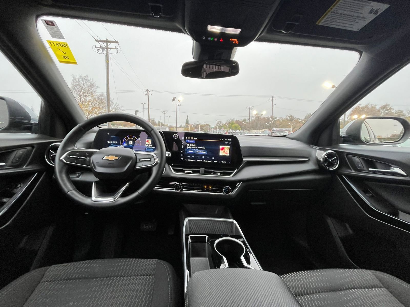 Thumbnail: 2025 Chevrolet Equinox - 32