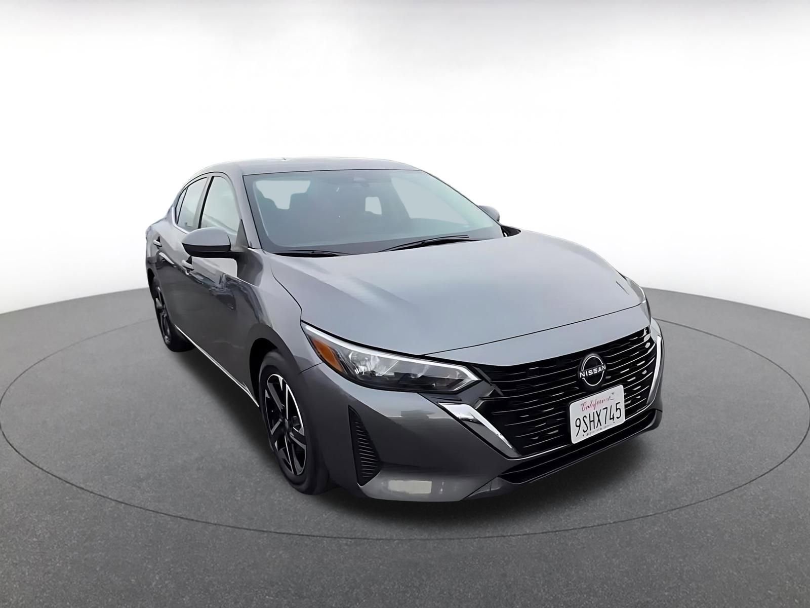 Thumbnail: 2025 Nissan Sentra - 3