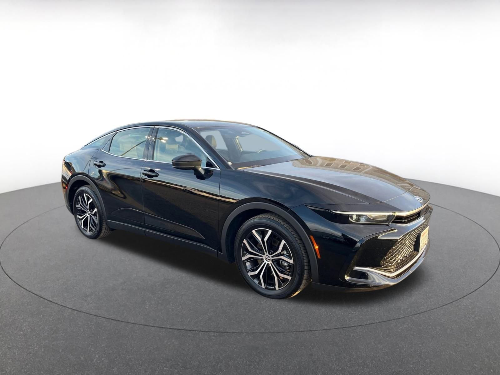 Thumbnail: 2025 Toyota Crown - 2