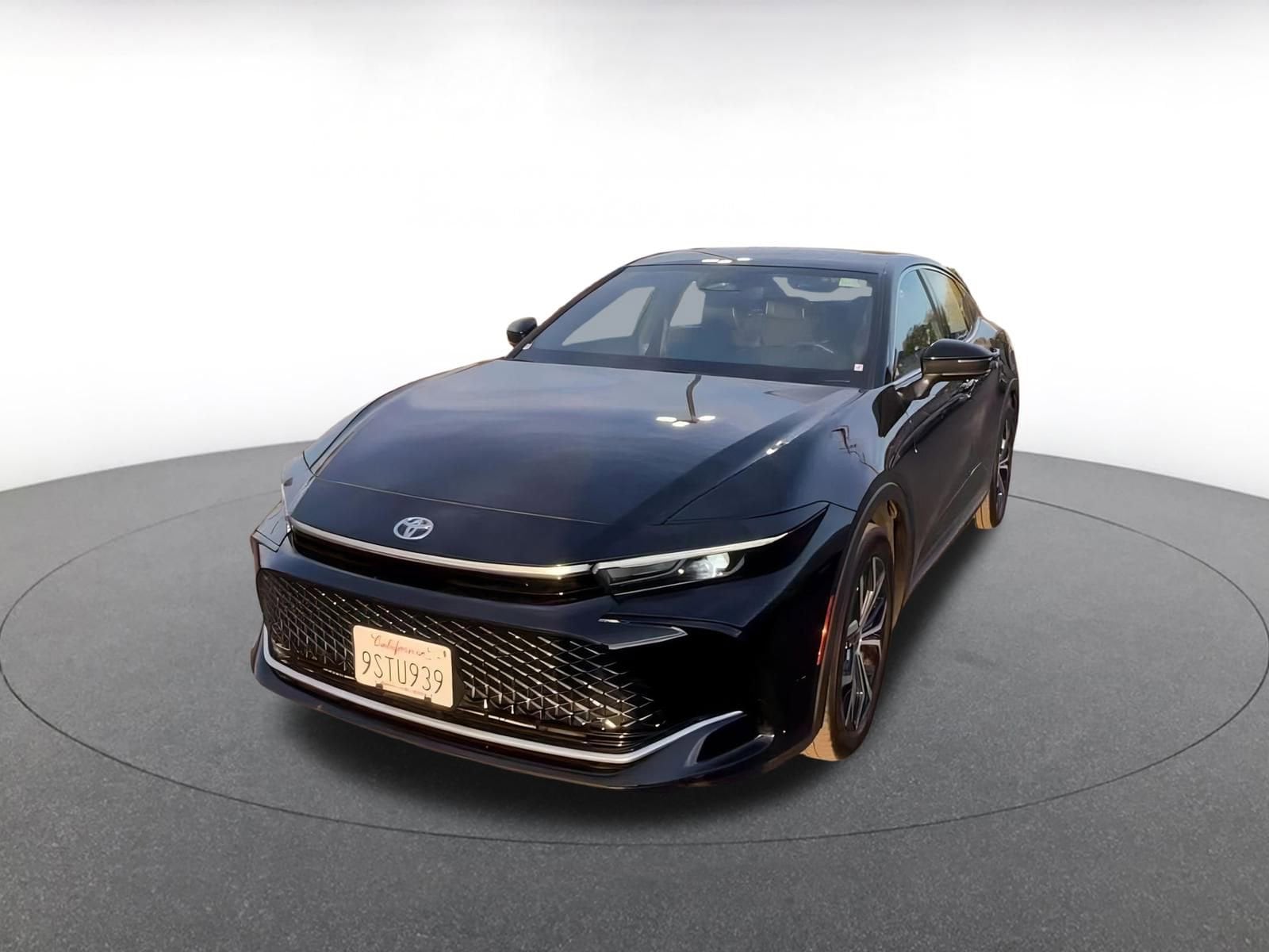 Thumbnail: 2025 Toyota Crown - 15