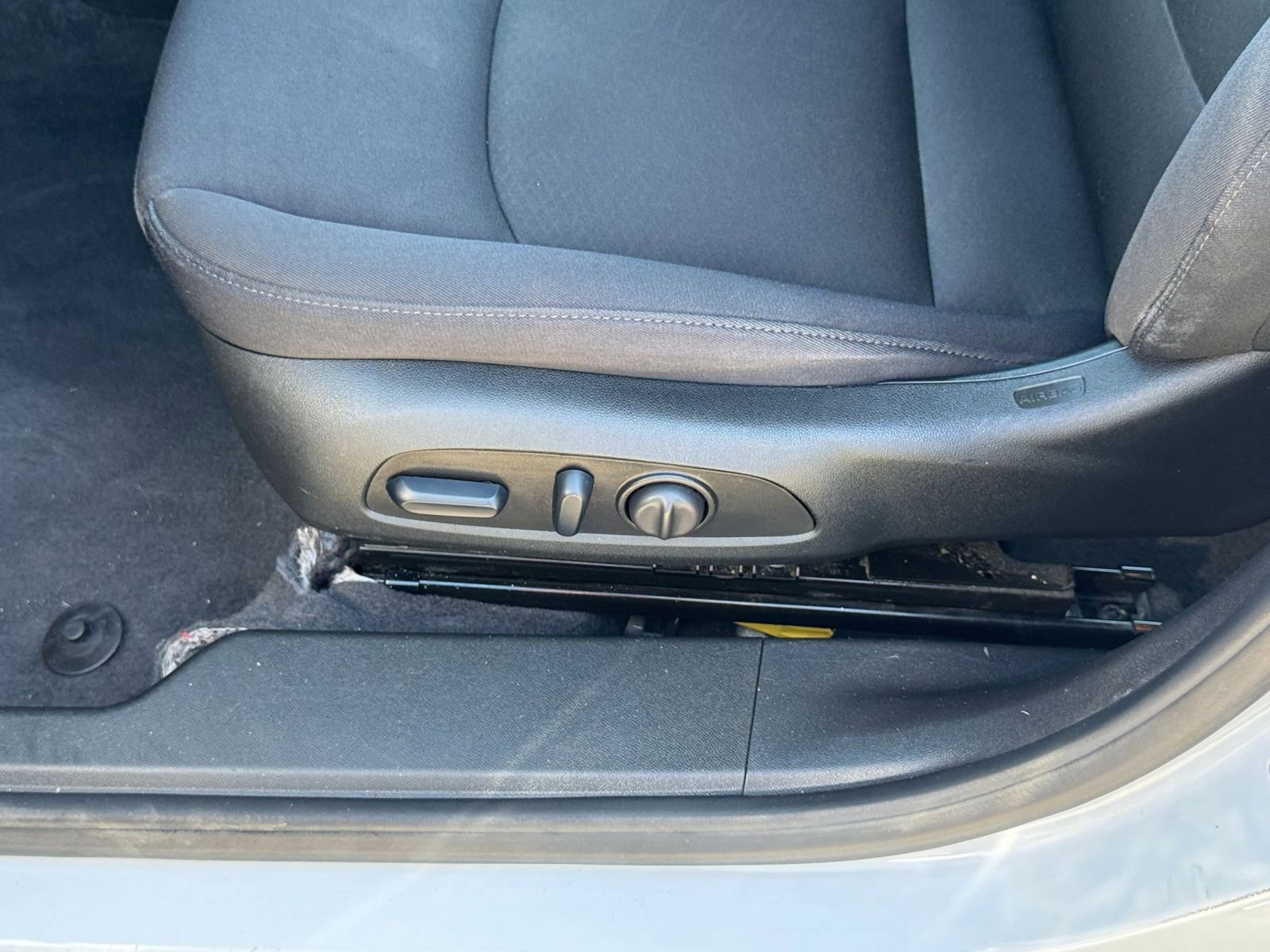 Thumbnail: 2023 Chevrolet Malibu - 22