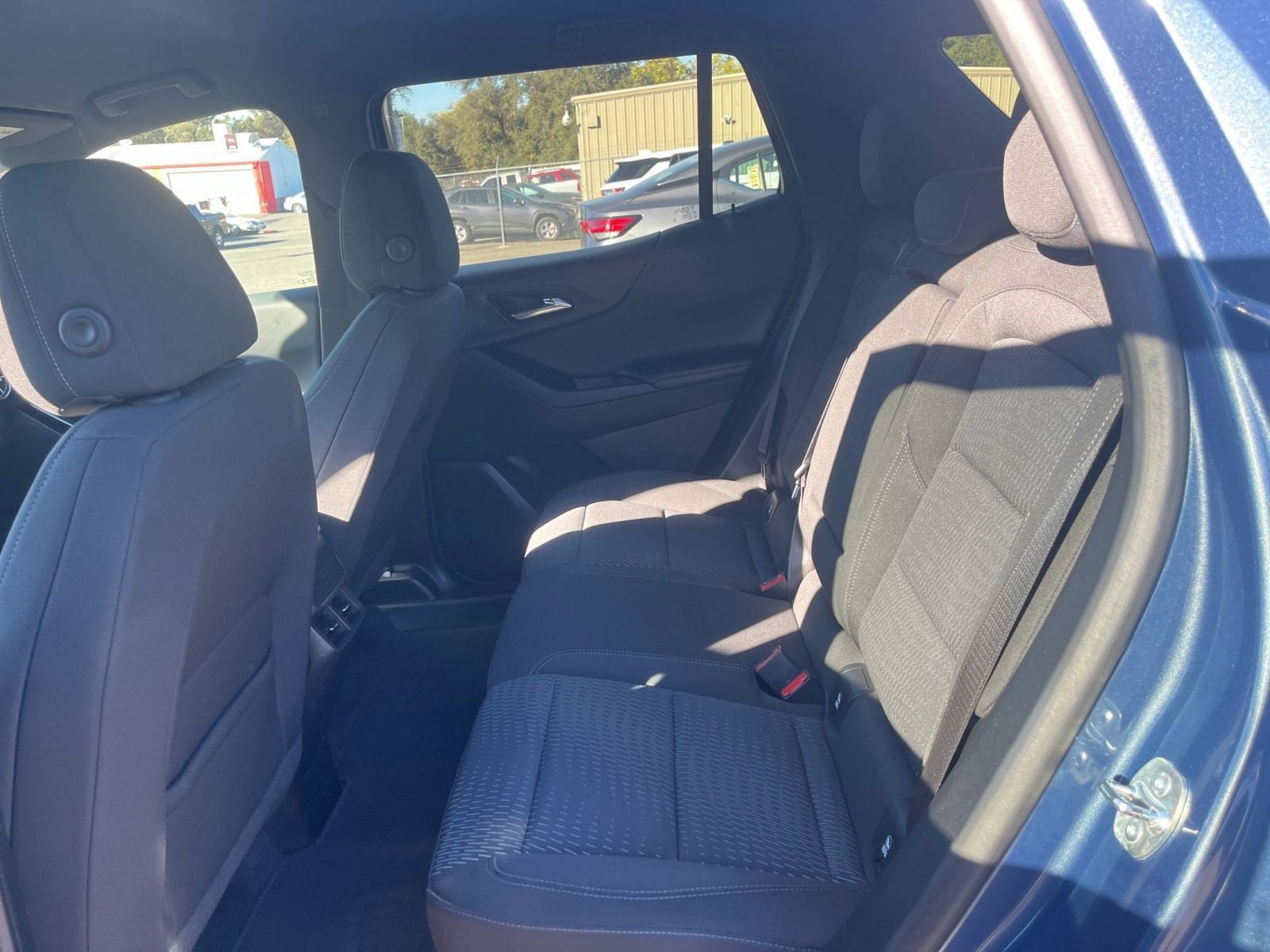 Thumbnail: 2025 Chevrolet Equinox - 24