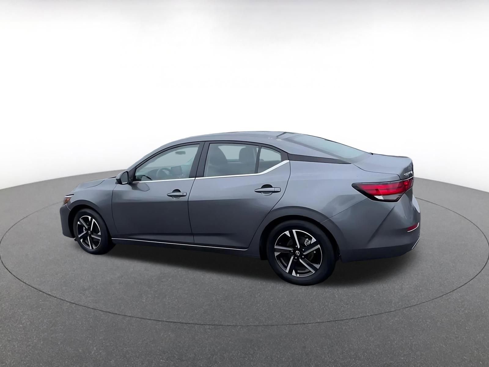 Thumbnail: 2025 Nissan Sentra - 10