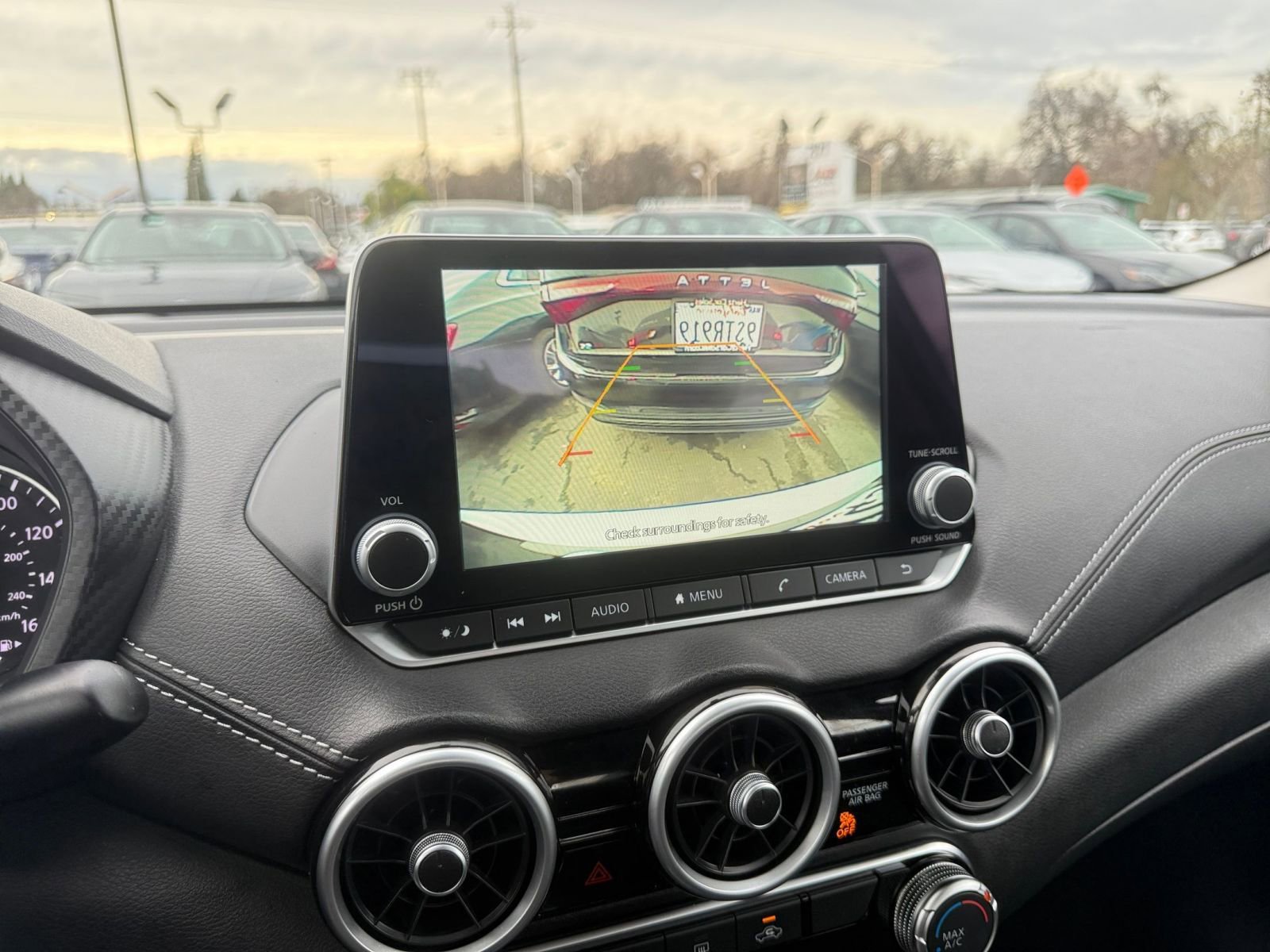 Thumbnail: 2025 Nissan Sentra - 17