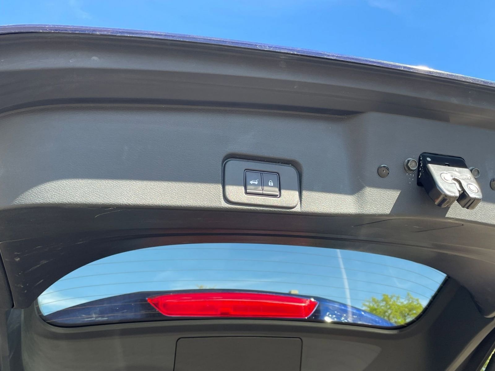 Thumbnail: 2025 Nissan Rogue - 23