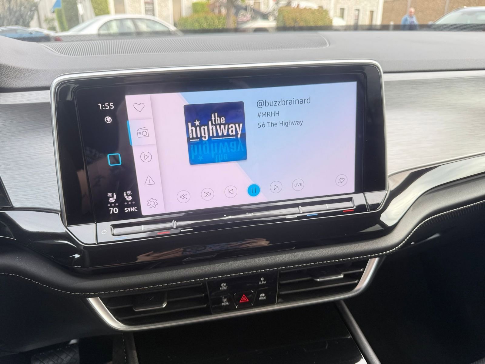 Thumbnail: 2025 Volkswagen Atlas - 21