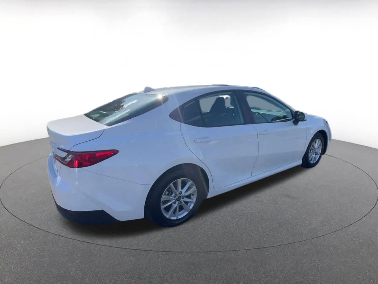 Thumbnail: 2025 Toyota Camry - 14