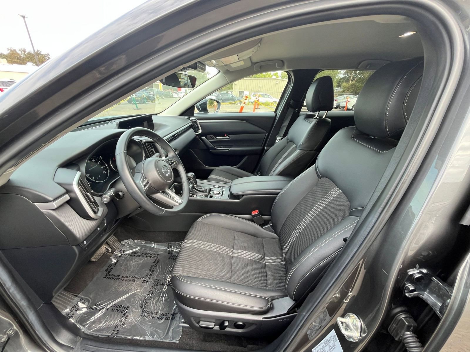 Thumbnail: 2025 Mazda CX-50 - 27