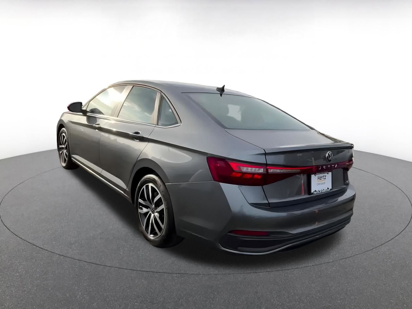 Thumbnail: 2025 Volkswagen Jetta - 11