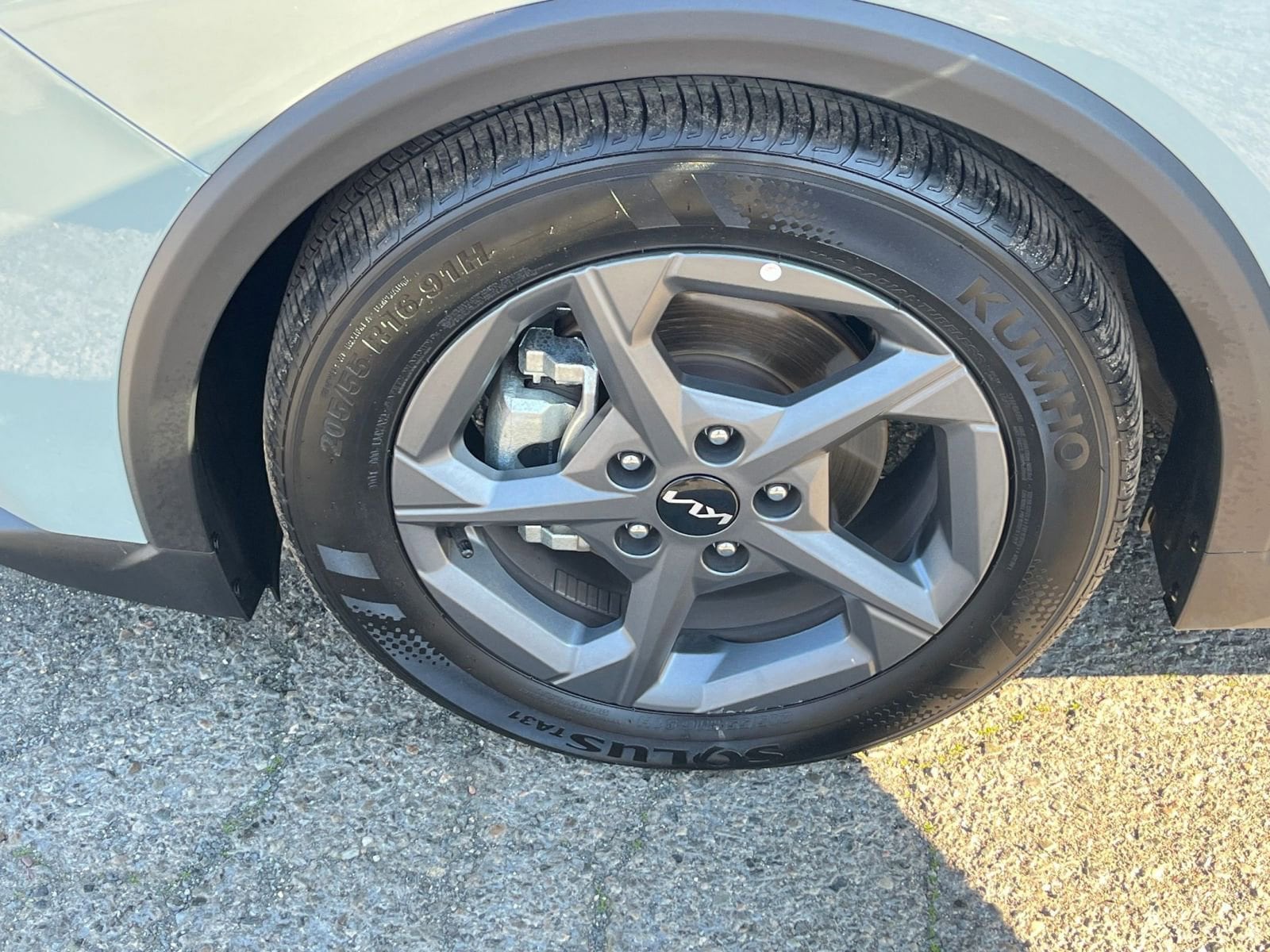 Thumbnail: 2025 Kia K4 - 29