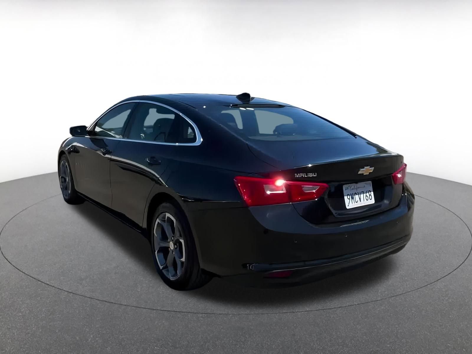 Thumbnail: 2024 Chevrolet Malibu - 11