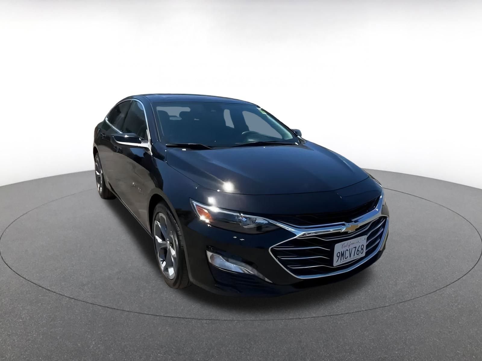 Thumbnail: 2024 Chevrolet Malibu - 3