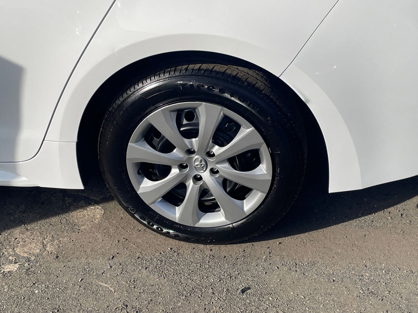 Thumbnail: 2025 Toyota Corolla - 29