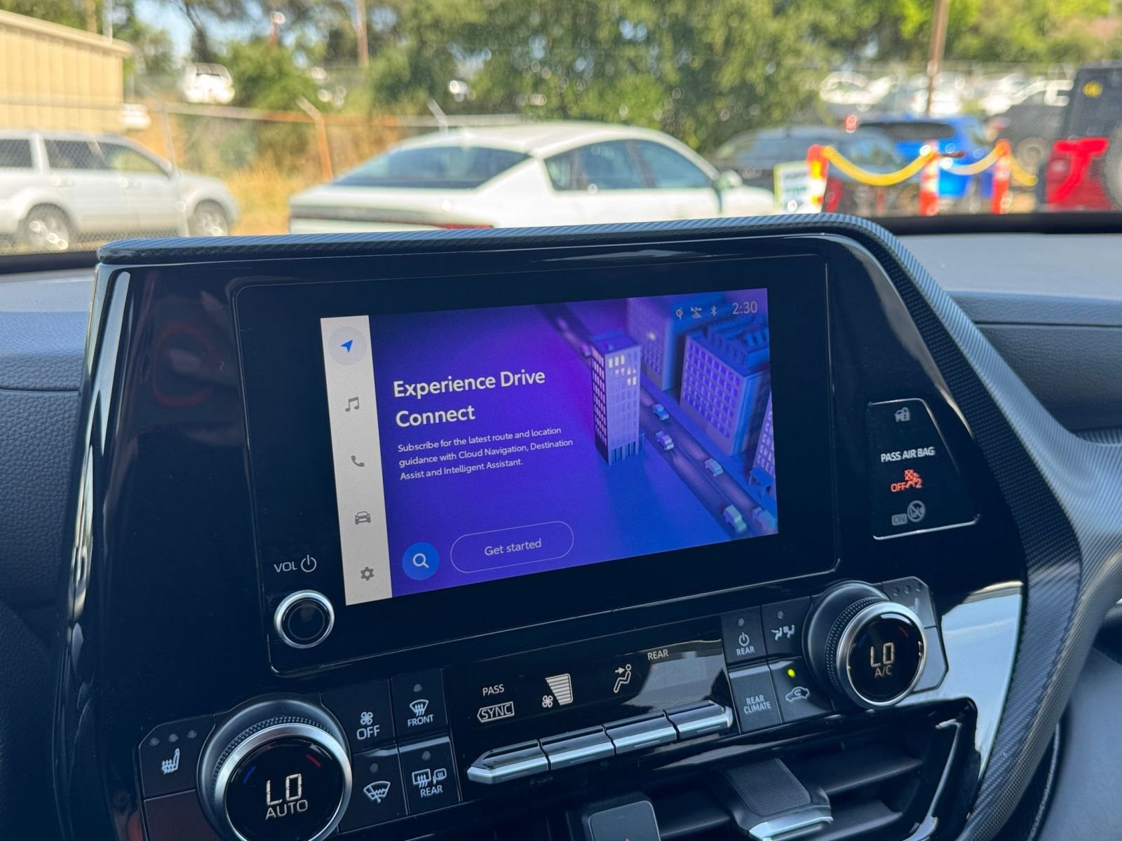 Thumbnail: 2025 Toyota Highlander - 20