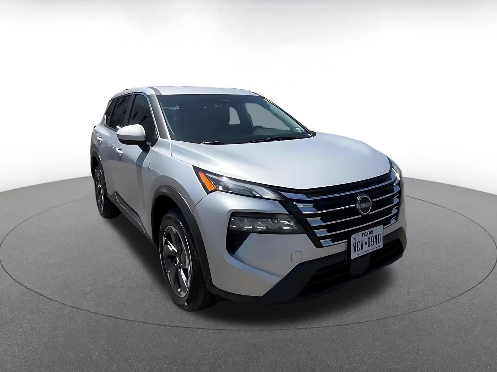 Thumbnail: 2025 Nissan Rogue - 3