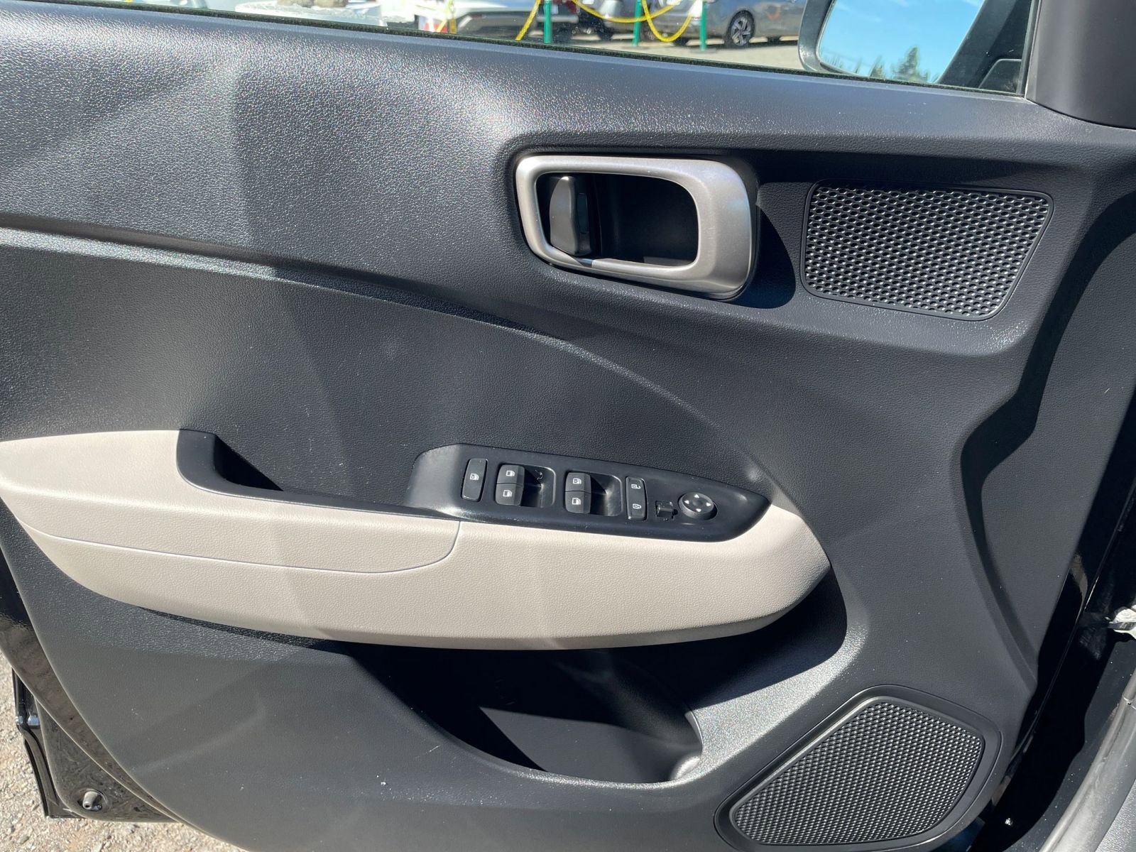 Thumbnail: 2025 Hyundai Venue - 18