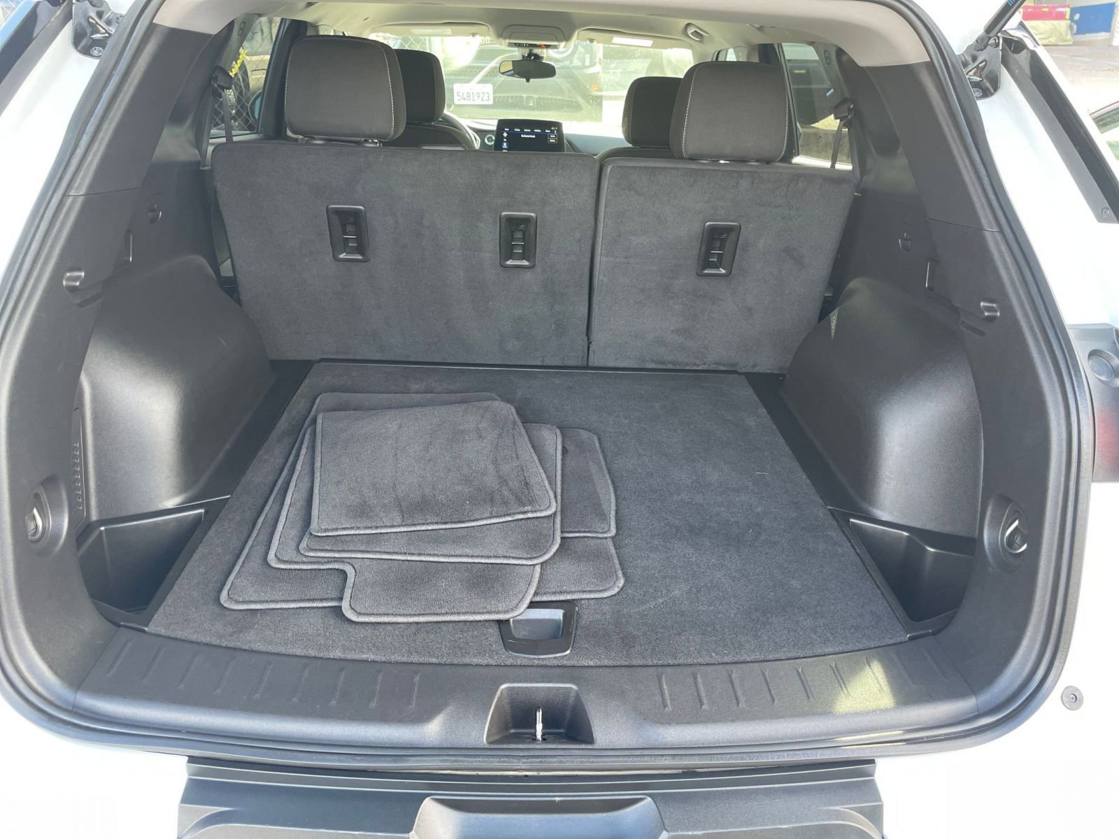 Thumbnail: 2025 Chevrolet Blazer - 31