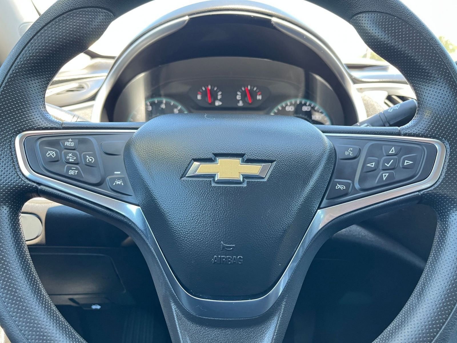 Thumbnail: 2024 Chevrolet Malibu - 28