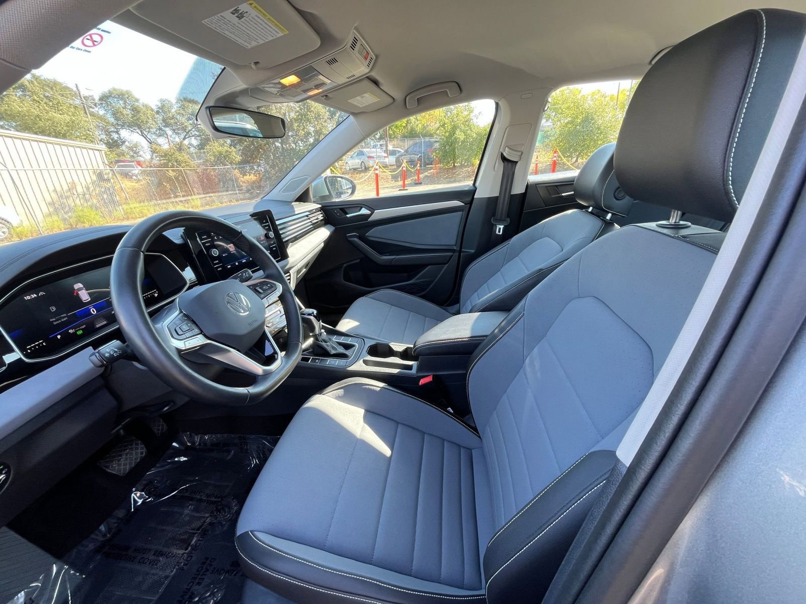 Thumbnail: 2025 Volkswagen Jetta - 25