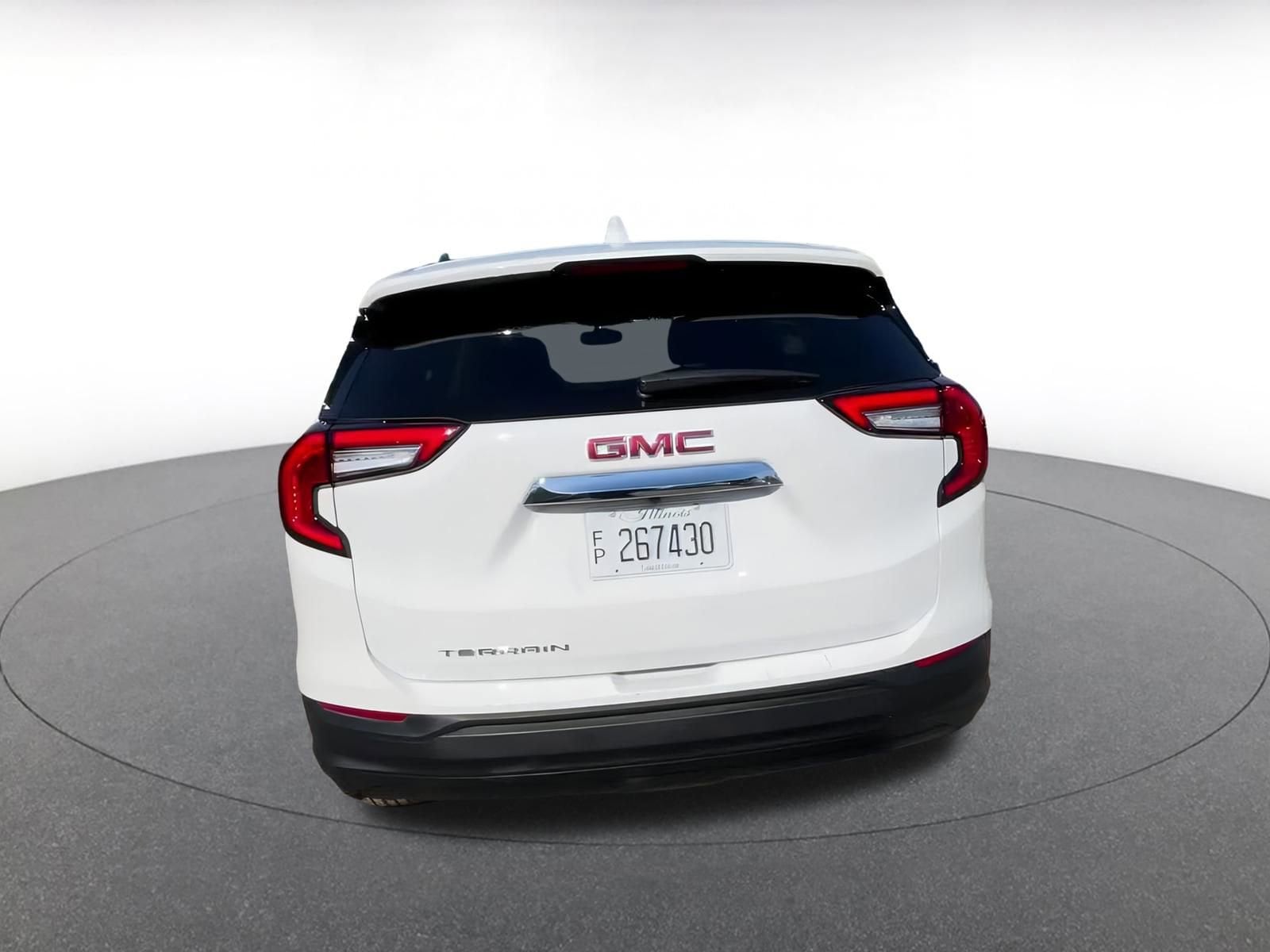 Thumbnail: 2024 GMC Terrain - 17