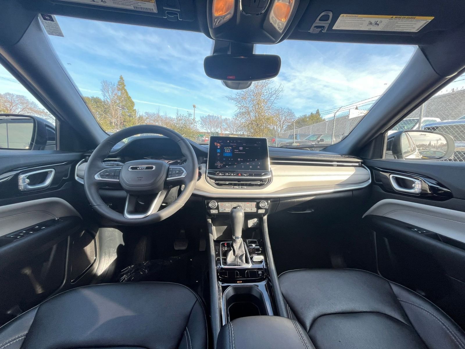 Thumbnail: 2025 Jeep Compass - 34