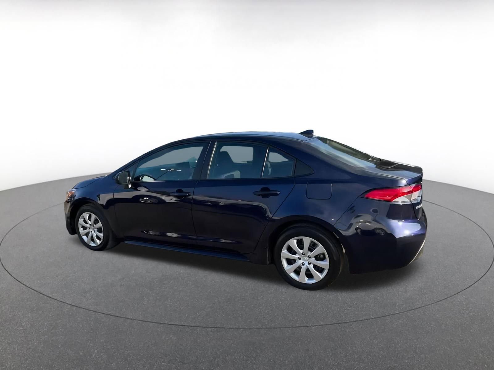 Thumbnail: 2025 Toyota Corolla - 10