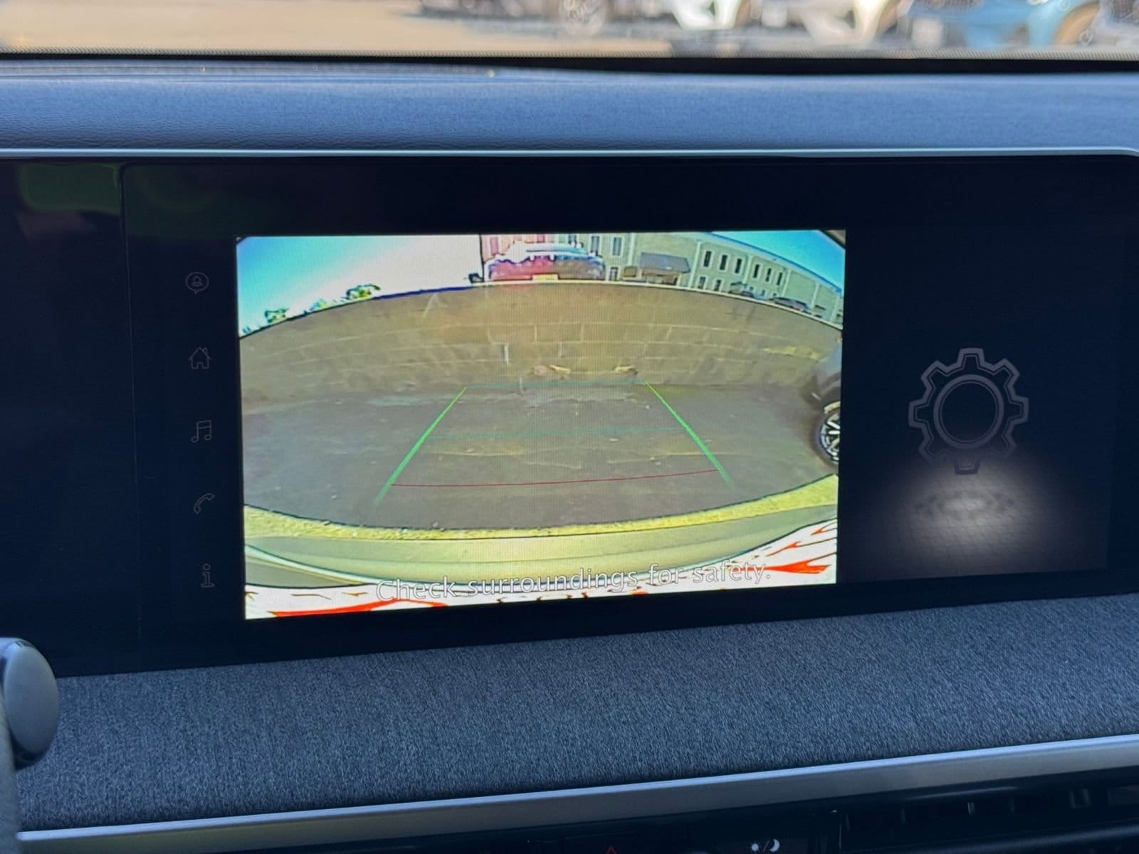 Thumbnail: 2025 Nissan Kicks - 17