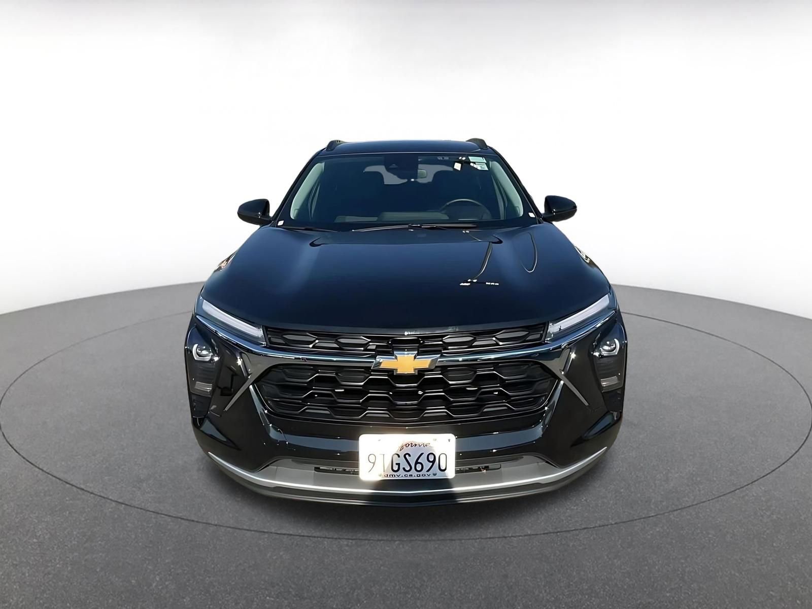 Thumbnail: 2025 Chevrolet Trax - 4