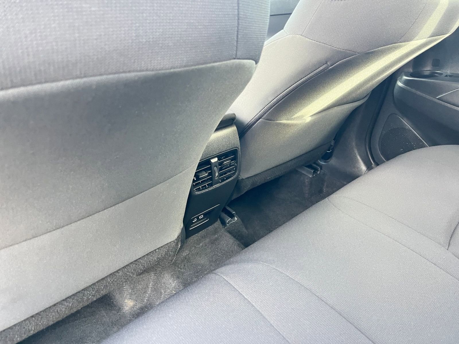 Thumbnail: 2025 Toyota Corolla Cross - 23