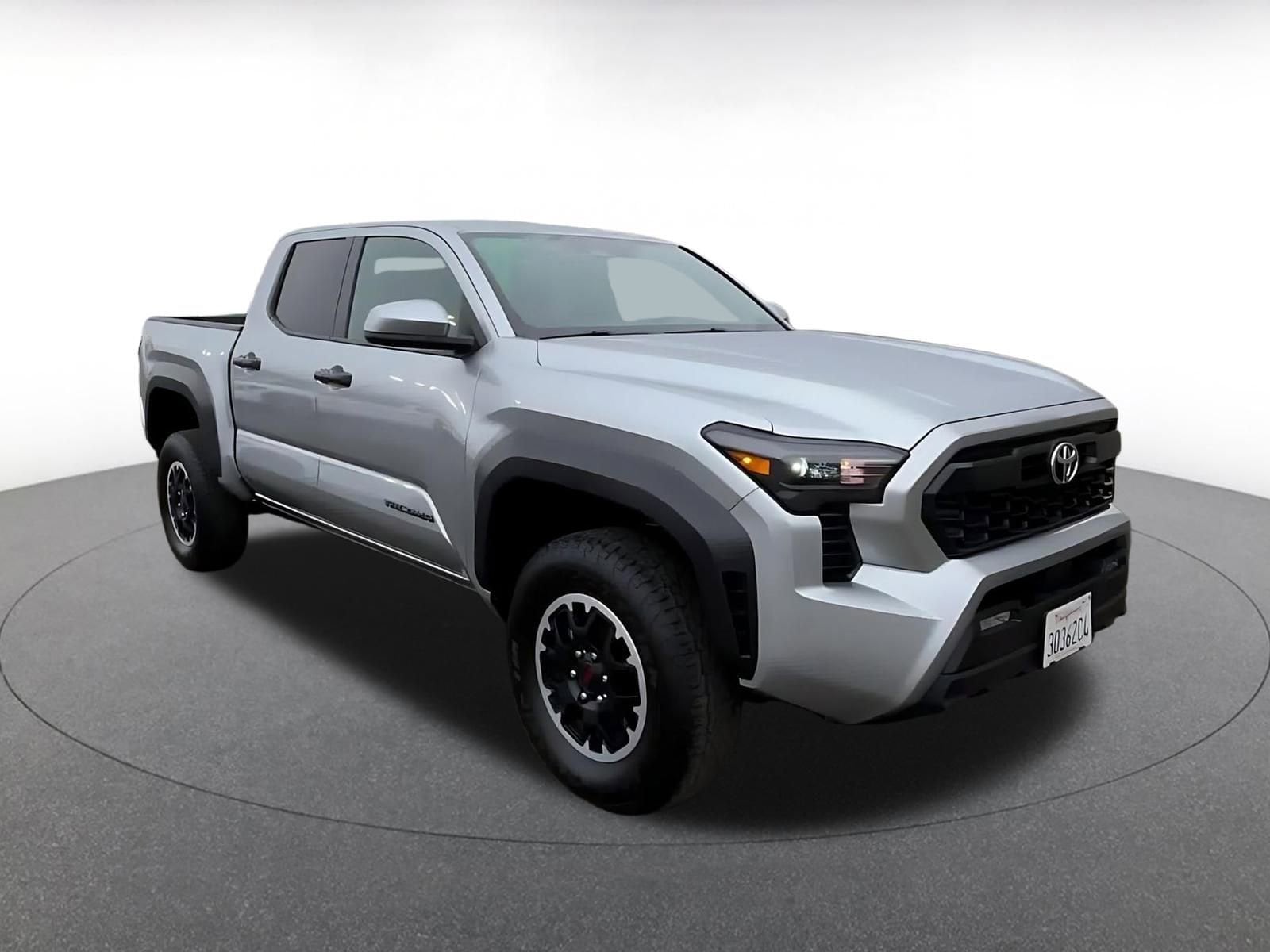 Thumbnail: 2025 Toyota Tacoma - 3