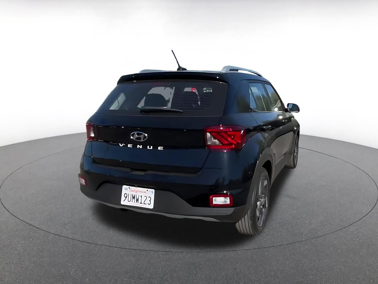 Thumbnail: 2025 Hyundai Venue - 14