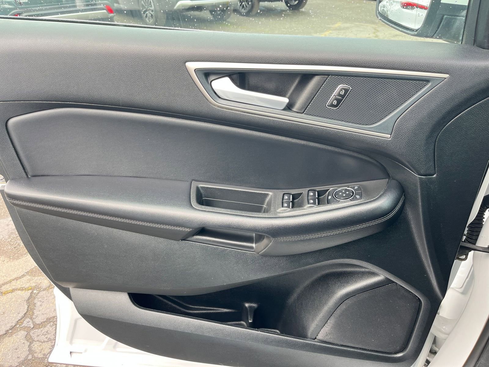 Thumbnail: 2024 Ford Edge - 18