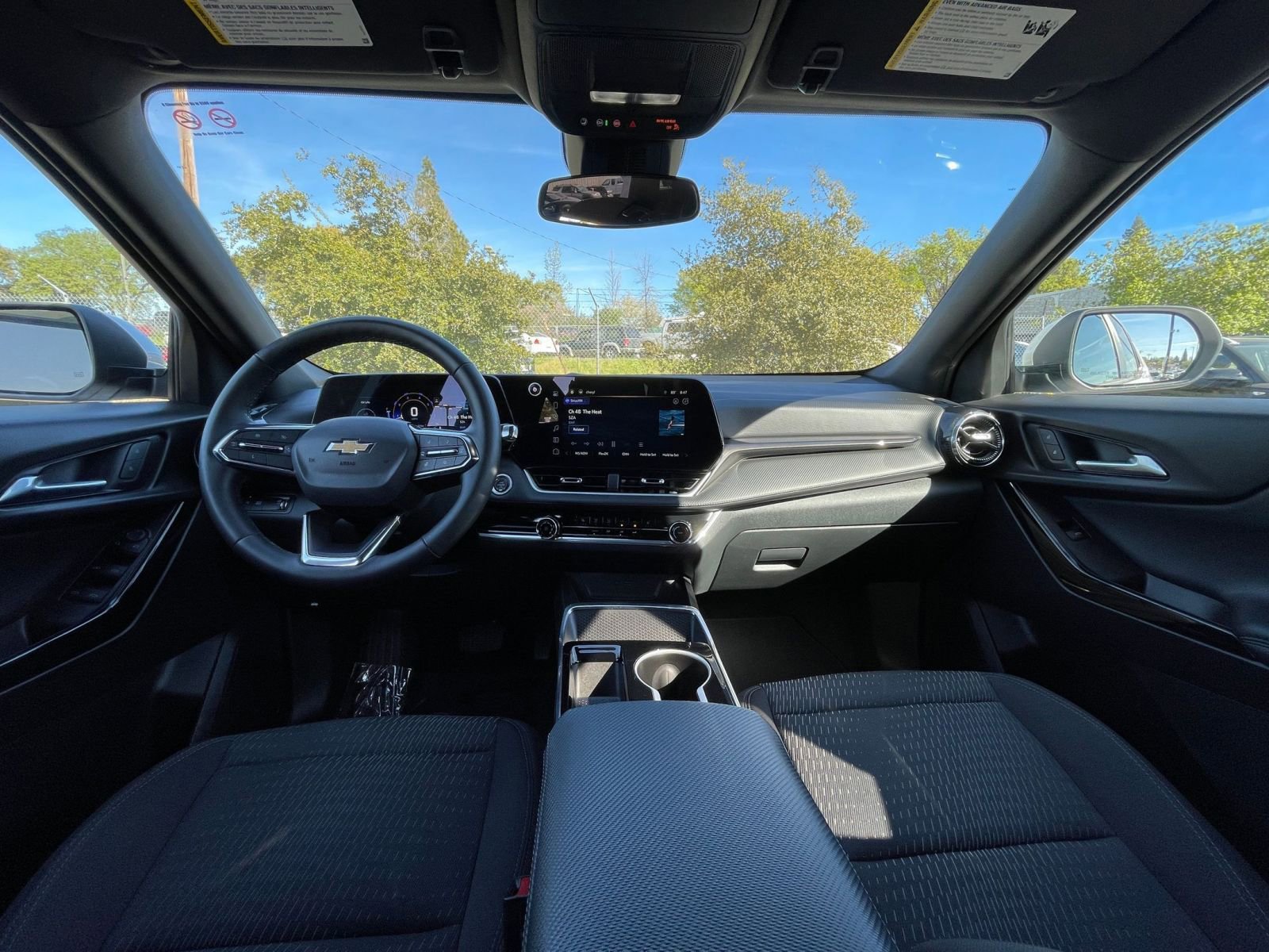 Thumbnail: 2025 Chevrolet Equinox - 34