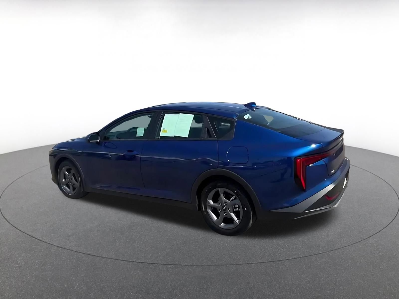 Thumbnail: 2025 Kia K4 - 10