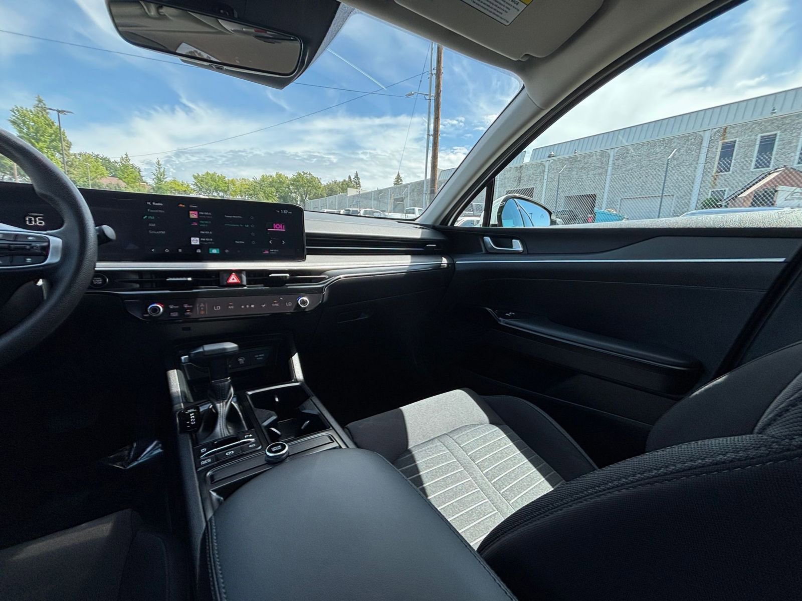 Thumbnail: 2025 Kia K5 - 34